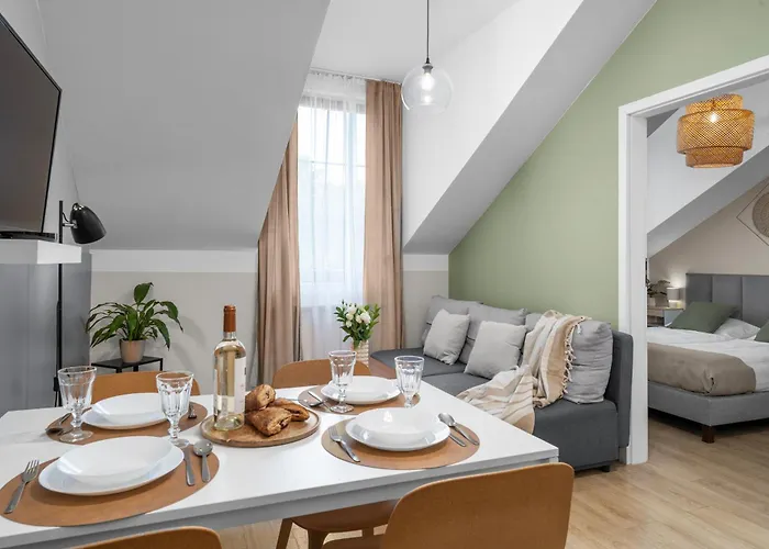 Kazimierz Friendhouse s
