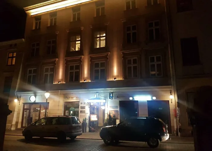 GoldStar Luxury Old Town Krakow Apartment